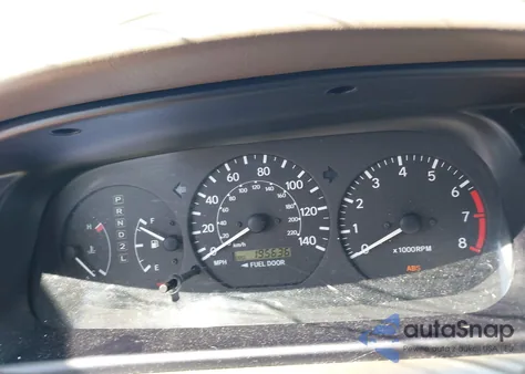 2001 Toyota Camry Le z USA, uszkodzony, nr VIN 4T1BG22K31U823509